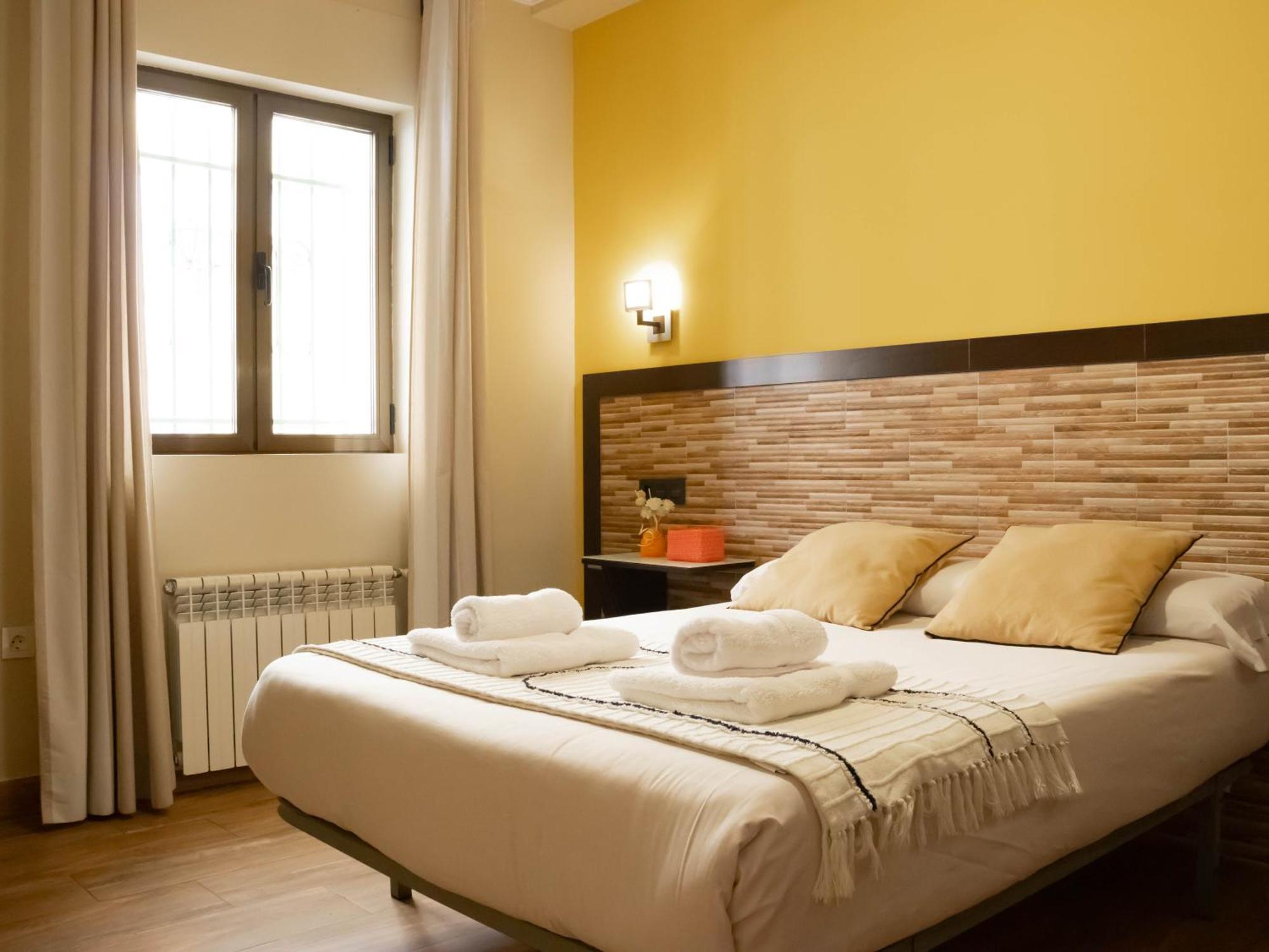 Apartamentos Turisticos Cullar Vega Buitenkant foto