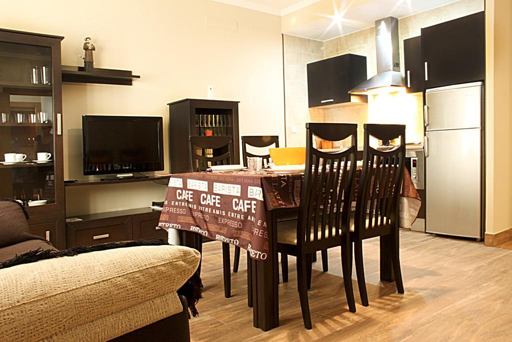 Apartamentos Turisticos Cullar Vega Kamer foto